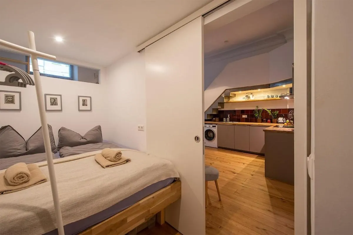 Urban Studio In Friedrichshain-Kreuzberg Berlin 0*,